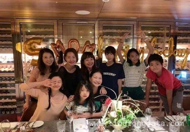 从甜蜜到纷争，大S的人生与徐家的复杂故事，大S离去，徐家这摊乱事该何去何从？