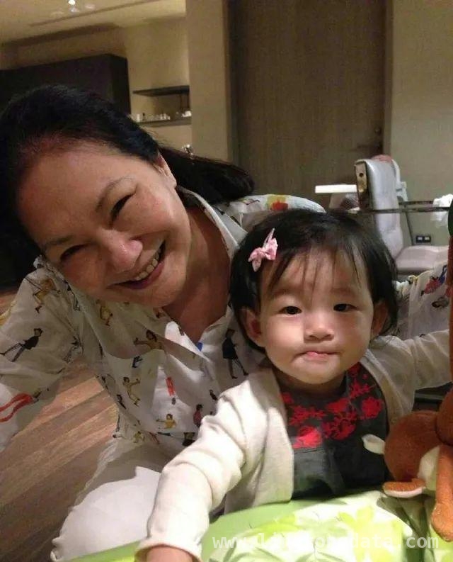 从甜蜜到纷争，大S的人生与徐家的复杂故事，大S离去，徐家这摊乱事该何去何从？