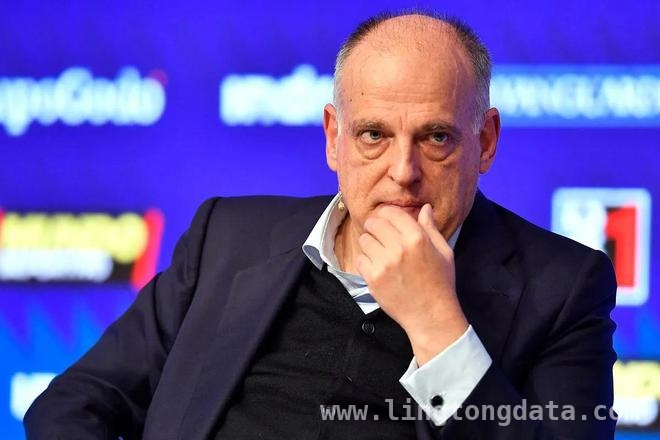 特瓦斯发声：质疑CSD对巴萨许可证案裁决，巴萨上诉成功引争议，西甲主席特瓦斯强烈反对
