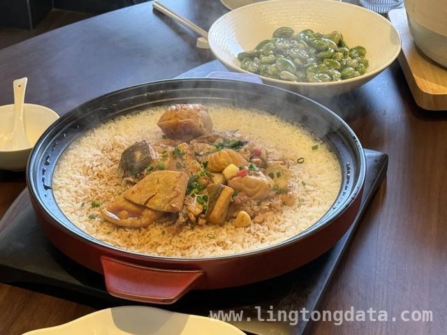 春日邂逅：探秘吴房村的绝美之旅